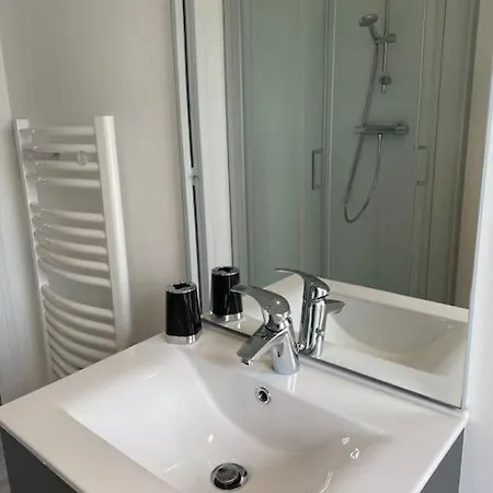 Maison Spacieuse Peni-penant Pirou